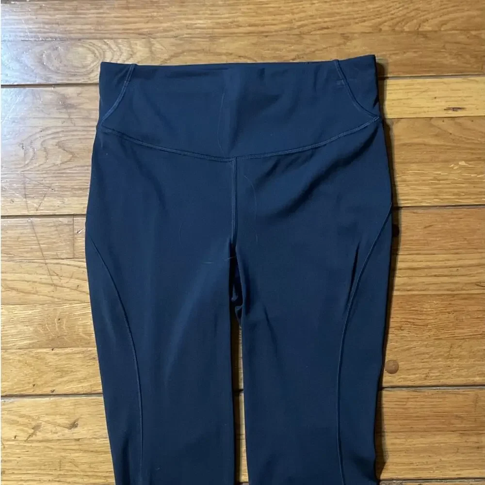 Lululemon Base Pace High-Rise Crop 23